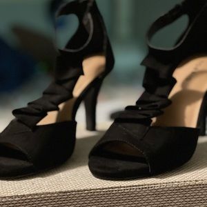 brand new never worn high heels